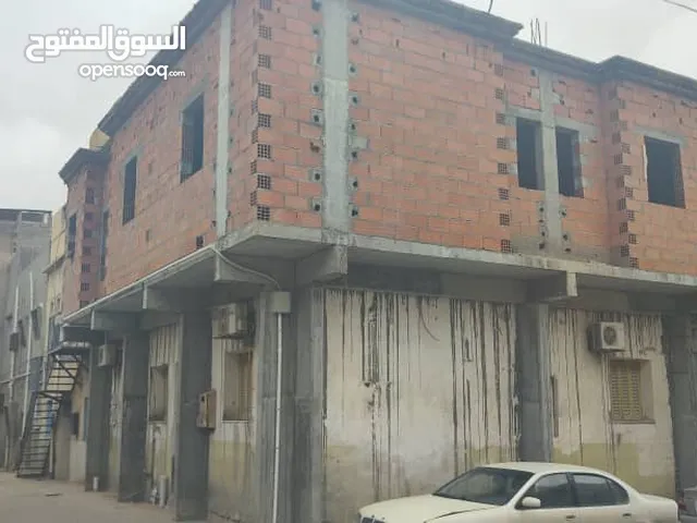 170 m2 3 Bedrooms Townhouse for Sale in Tripoli Al-Hadba Al-Khadra