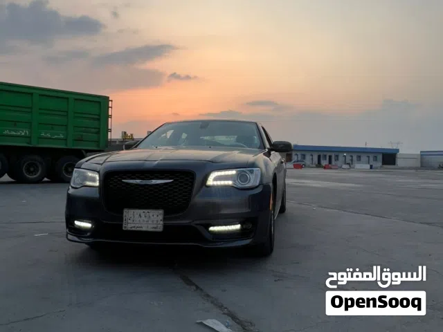 2016 كرايسلر 300 300S V6