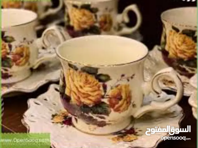 6 كاسات و 6 صحون جديد