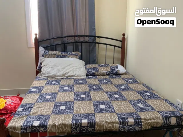 Flat/Room available for sharing for Executive Bachelor
