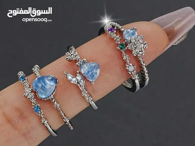 46 منتج متبقي من متجر اكترواني للبيع القطعة با دولار