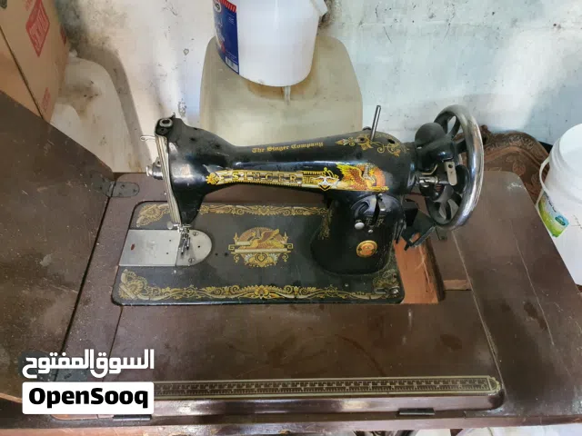 ماكنة خياطه شغاله بحاله جيدة للبيع