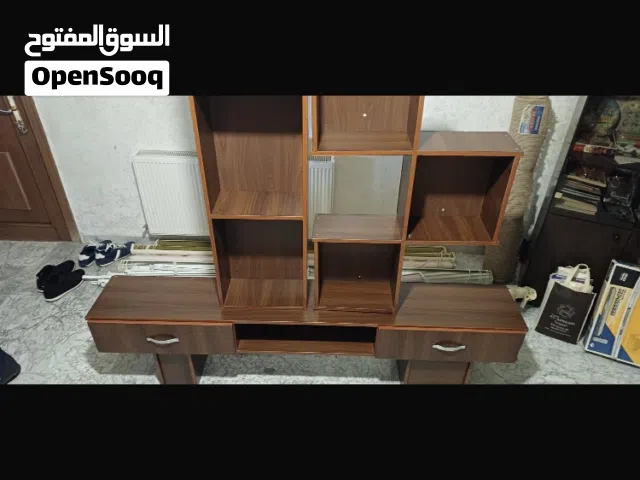 خزانة للتلفزيون