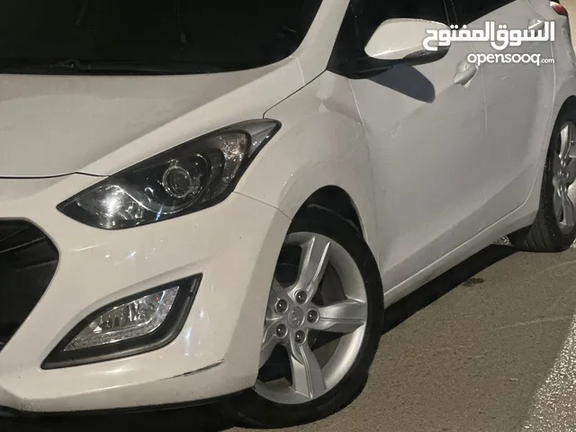 Hyundai i30 2014 in Ramallah and Al-Bireh