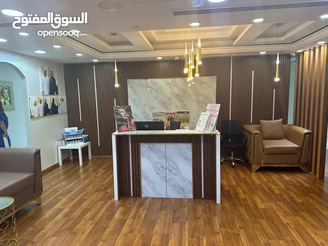فرصه استثمارية بمعدل عائد مرتفع و مضمون للبيع مركز طبي متكامل في عجمان – النعيمية