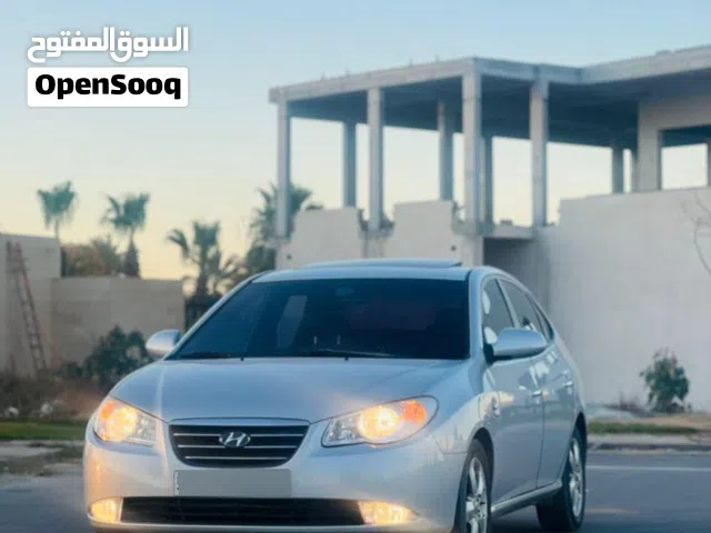 Used Hyundai Avante in Tripoli
