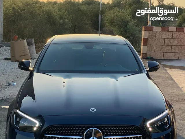 Mercedes E300 للمعني