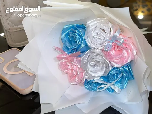 تغليف ورد حسب الطلب وشغل نضيف