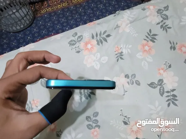 LT M40 128 GB in Sana'a