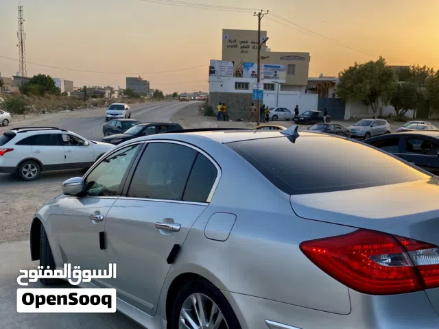 2013 جينيسيس G80