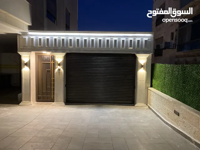 580m2 4 Bedrooms Apartments for Sale in Amman Dabouq