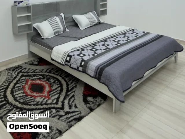 غرفة في المعبيلة للايجار اليومي (room for daily rent)