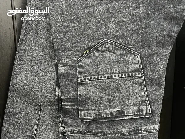 Black Denim Jeans L-size.