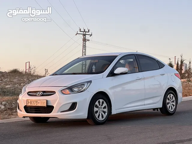 اكسنت 2015/14 اصل سياحي بحالة البرايفت و افضل منفوضة بالكامل خالية من القص الطولي و العرضي