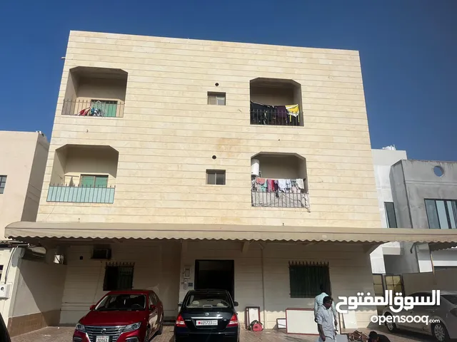 عمارة سكنية في جرداب من 3 طوابق مساحتها 472 متر