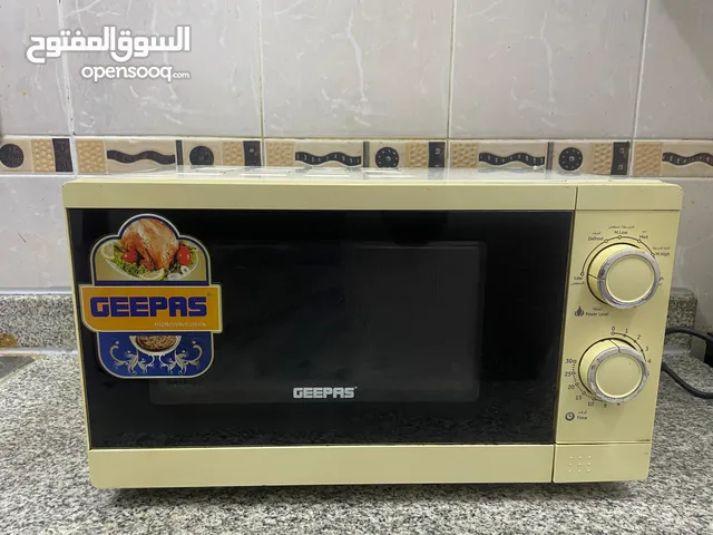 microwave oven