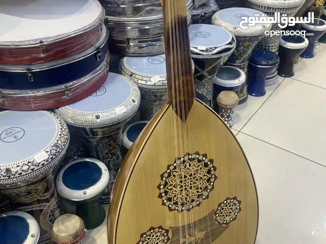الة موسيقية. عود الغزالي صناعة مصرية