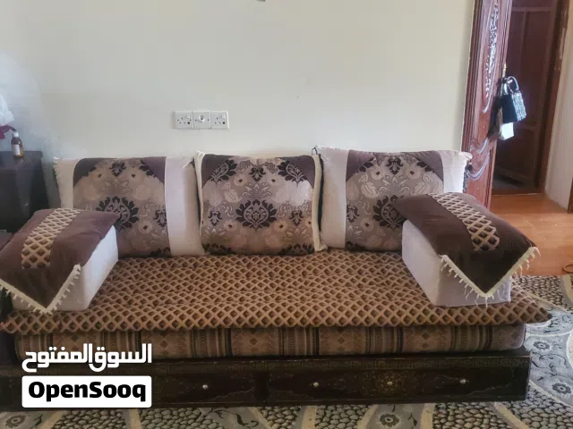 كنب مغربي مستعمل جديد اسفنج ضغط درجة أولى خشب اقوى نوع عرطة 6متر