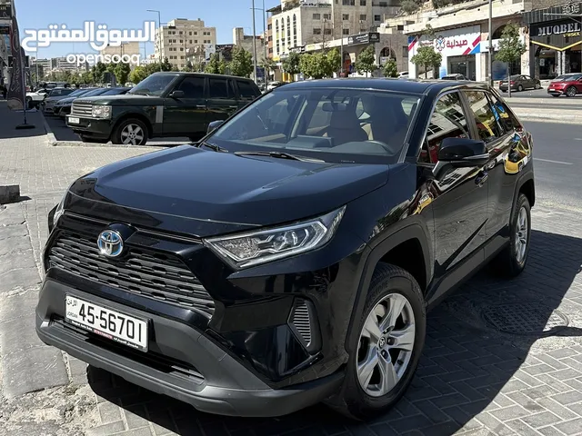 Used Toyota RAV 4 in Amman