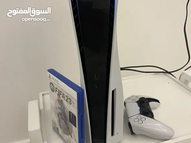 PS5 825 قيقا