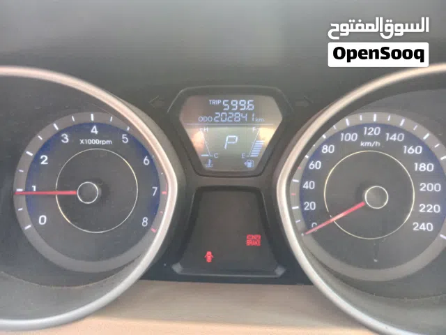2012 هيونداي النترا GL