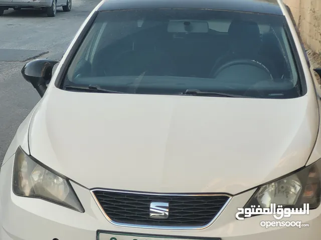 HatchBack Seat in Jenin