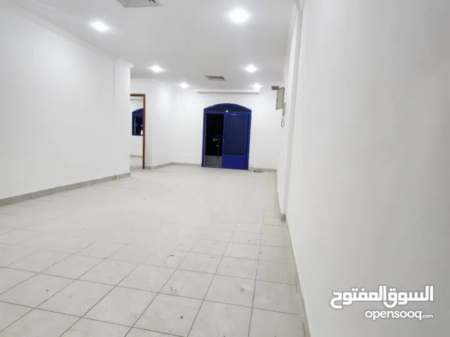 2 m2 3 Bedrooms Apartments for Rent in Hawally Salmiya