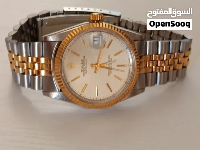 ساعة يد فاخرة