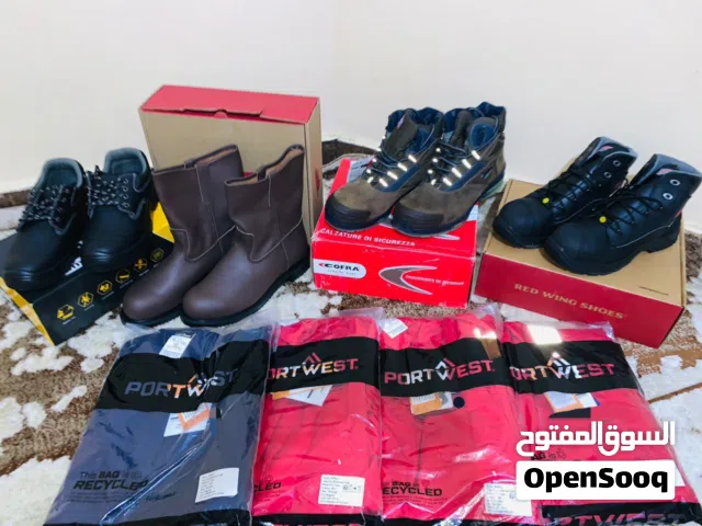 أحذية سلامة و قامجوات Safety Boot & Coverall