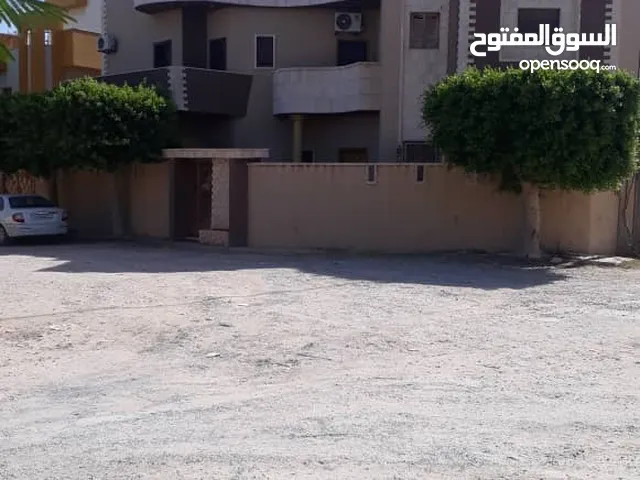 380m2 5 Bedrooms Townhouse for Sale in Tripoli Al-Sabaa