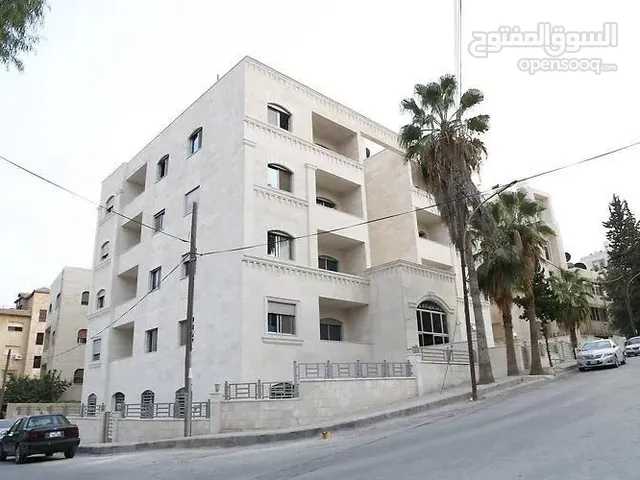 عمارة استثمارية بدخل دائم وممتاز للبيع بالقرب من الدوار الرابع بسعر لقطة