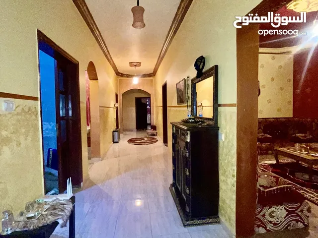 375 m2 3 Bedrooms Townhouse for Sale in Tripoli Wadi Al-Rabi