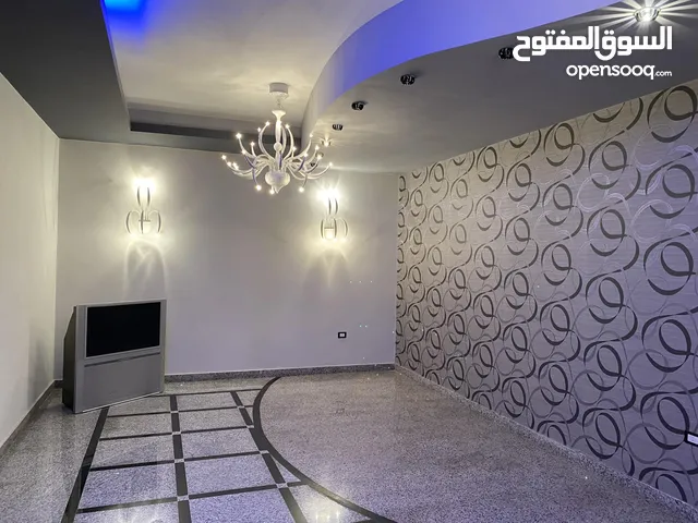 400 m2 5 Bedrooms Villa for Sale in Tripoli Al-Seyaheyya