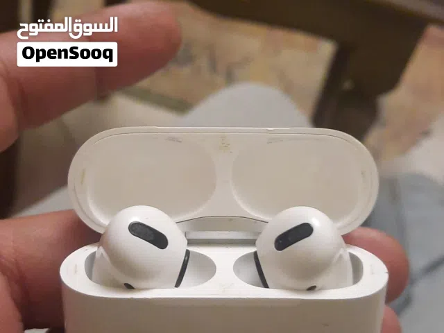 apple airpods pro & wireless charger