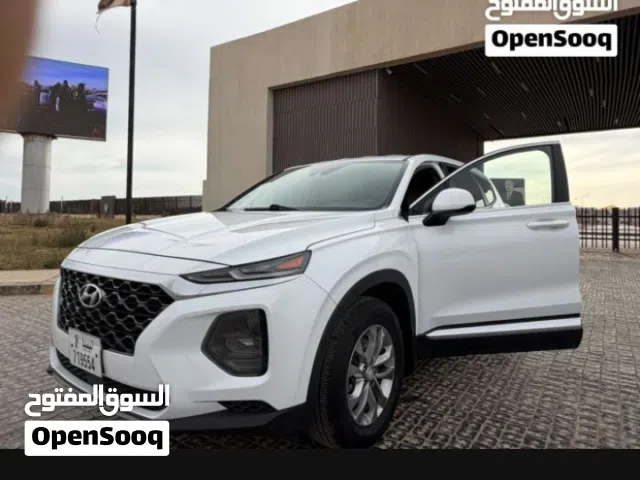 New Hyundai Santa Fe in Benghazi