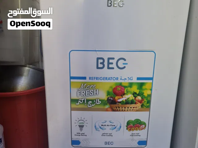 ثلاجه 8قدم بحالة الزيرو استعمال خفيف