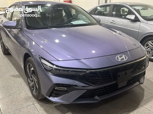Hyundai Elantra Standard in Al Riyadh