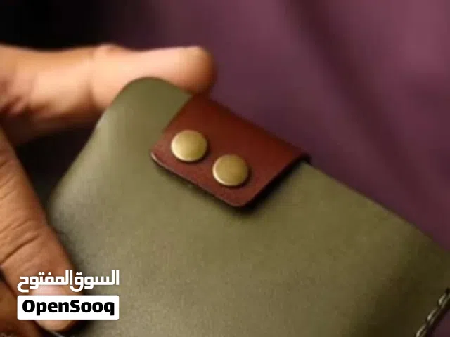 شنط و محفظات جلد طبیعی صنع یدوی