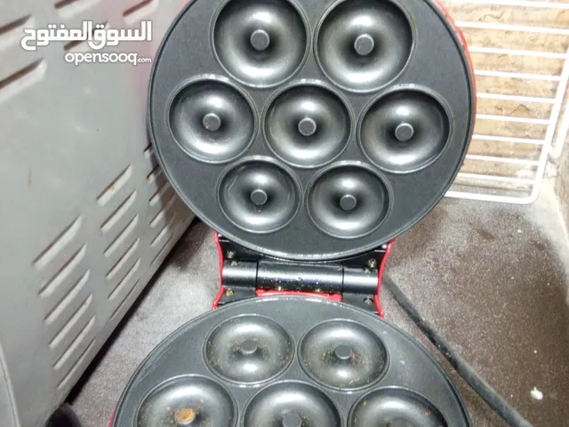 عدة كيوسك للبيع حلويات و مشروبات ومعجنات
