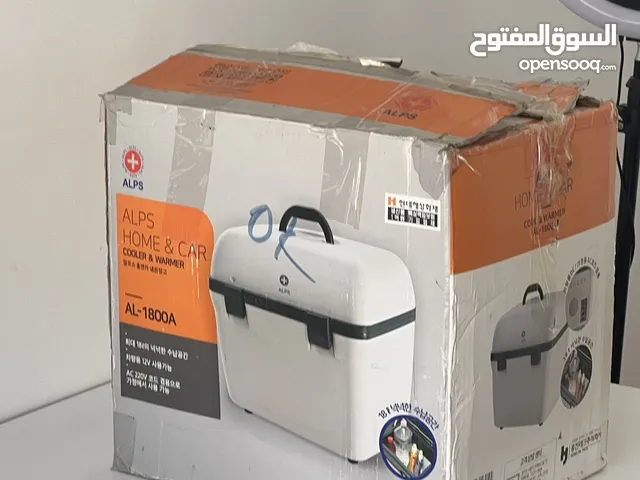 تلاجة تسخين وتبريد سيارة جديدة