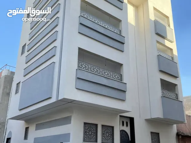 عمارة سكنية للإيجار الدور الاول بعد الارضي