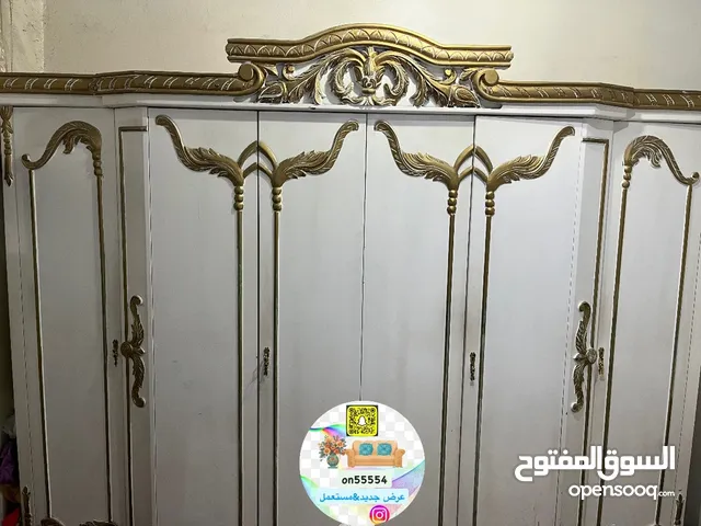 للبيع كبت خشب الاصلي ثقيل