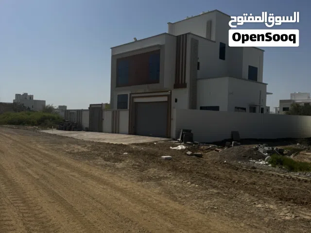 أرض سكنية للبيع ولاية السيب في سور آلحديد