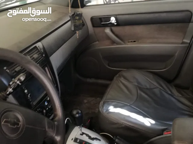 سيارة شفر للبيع نضيفة مش بحاجة لاي شي