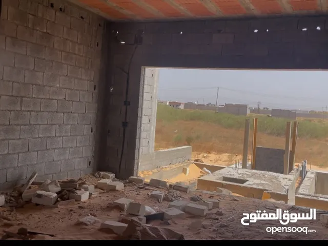 110 m2 2 Bedrooms Townhouse for Sale in Tripoli Al-Baesh