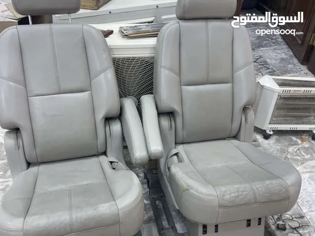 كشنات يوكن ويرهم ل التأهو لون عسلي نضيفات بدون لا مشكوكات نضيفات استعمال قليل