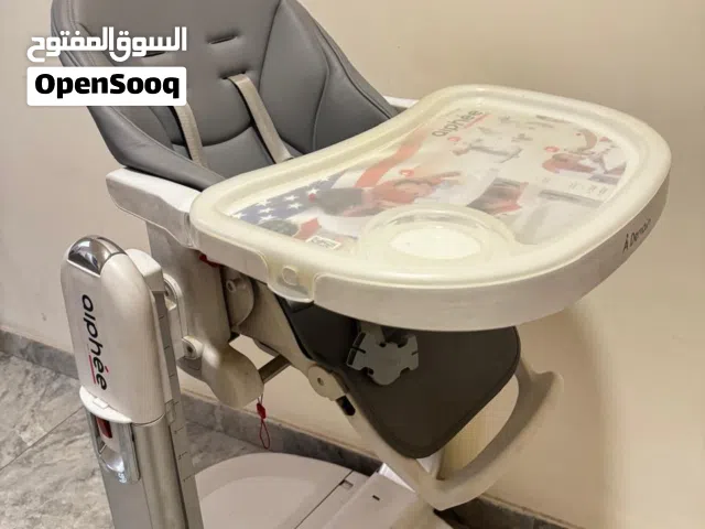 كرسي طعام للاطفال