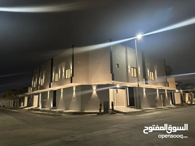 316 m2 More than 6 bedrooms Villa for Sale in Dammam Ar Rawdah