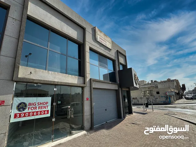 Big Shop For Rent in Jid Ali With Mezzanine & Parking - Ready Made Option