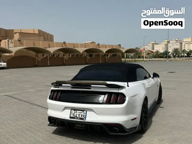 2017 فورد موستانج GT